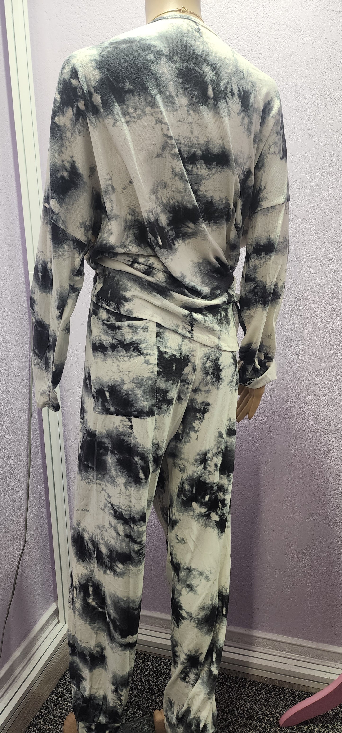 White Tie Dye Loungewear Bottoms (Plus Size)