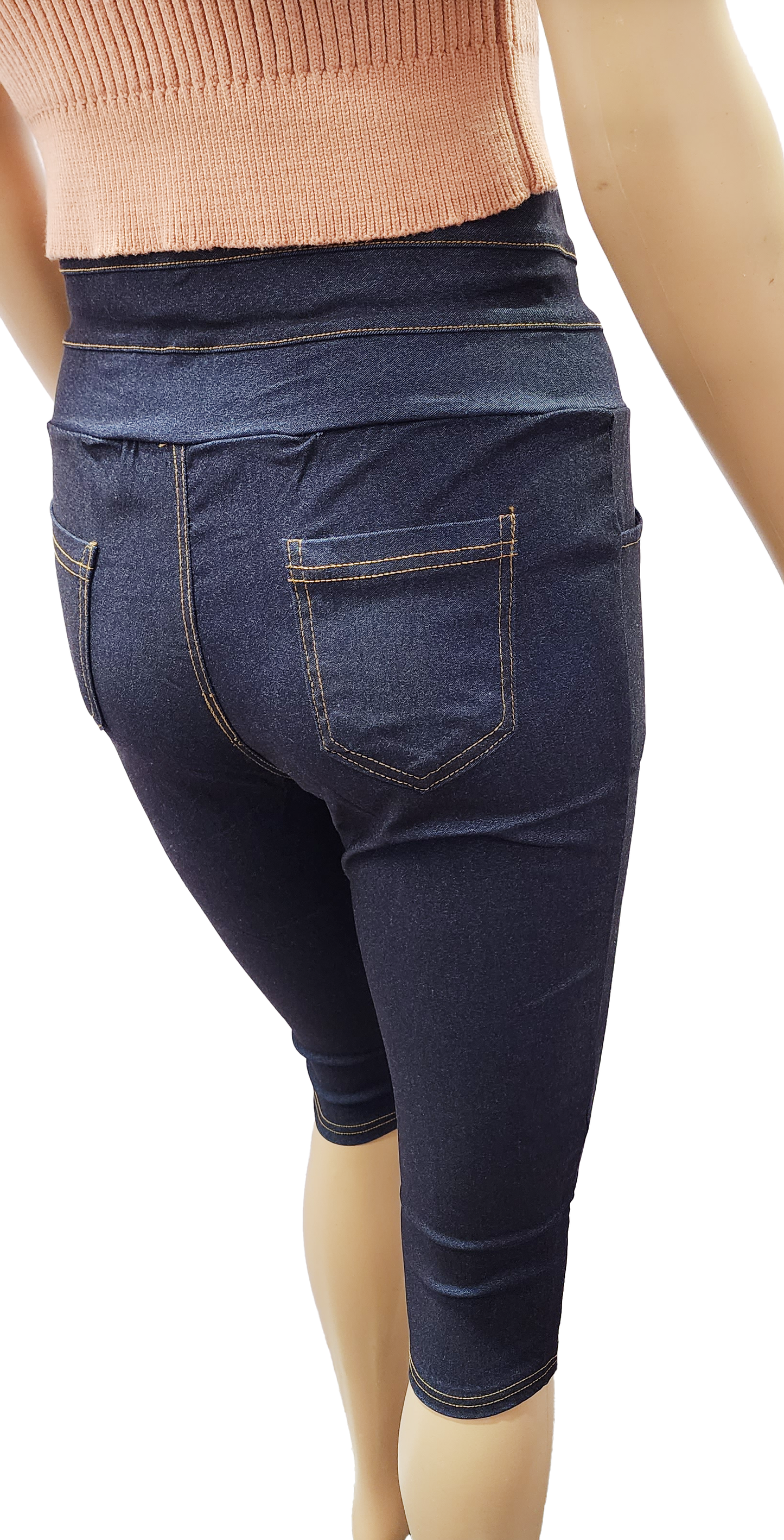 High-Waisted Capri