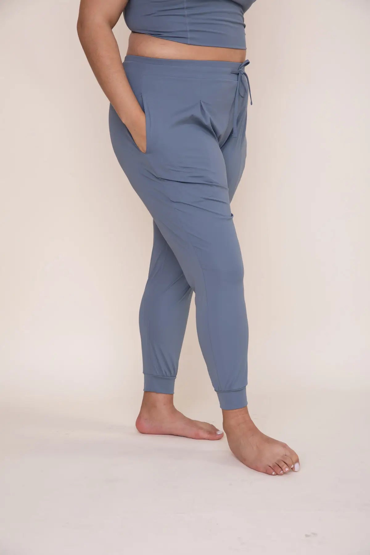 Solid Pleated Front Joggers